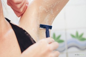 670px-Shave-Your-Armpits-Step-4